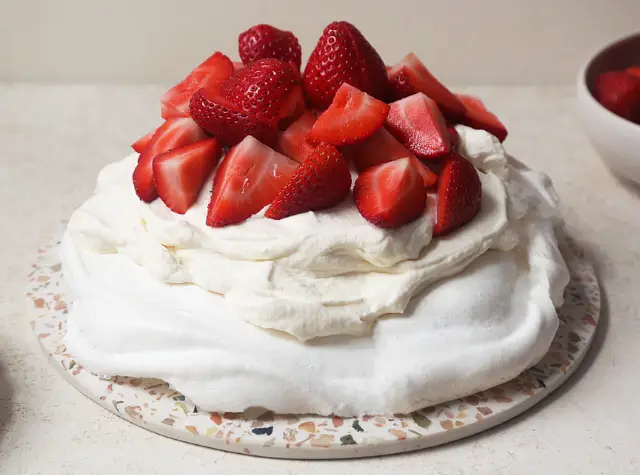 Strawberry pavlova