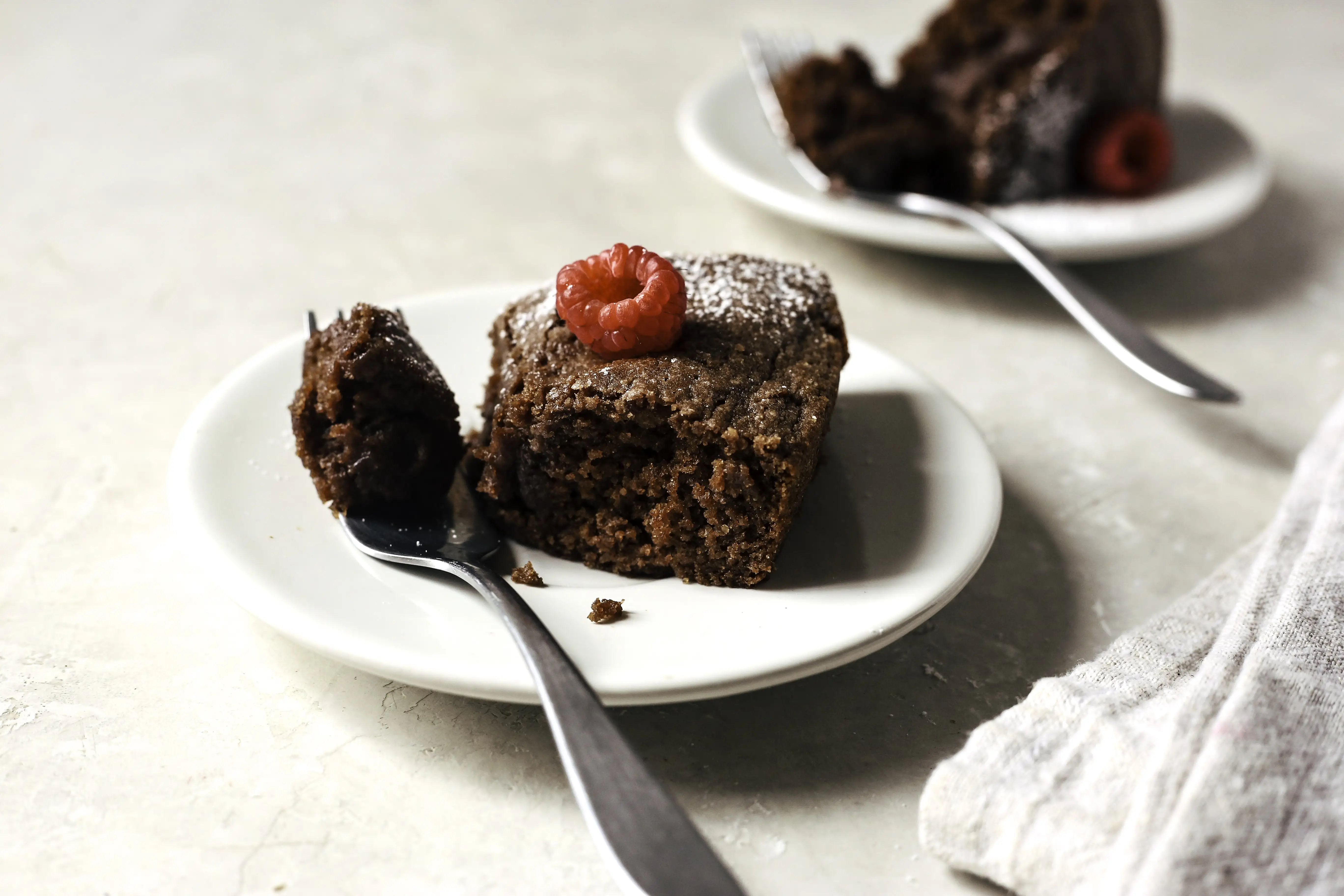 Chocolate cake with raspberries