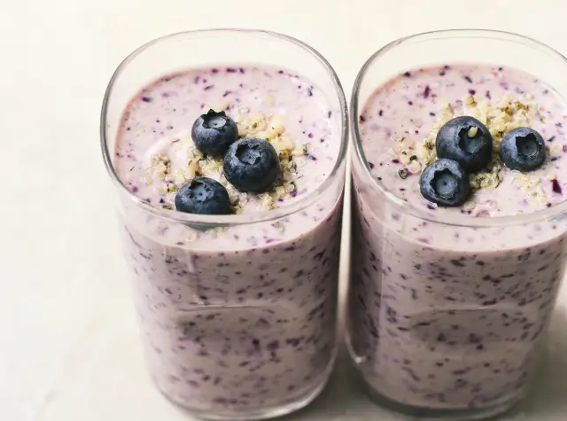 Blueberry muffin smoothie